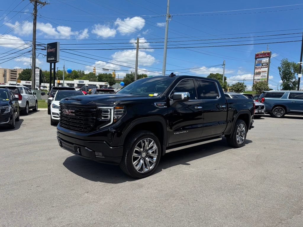Used 2026 GMC Sierra 1500 Denali w/ Denali Reserve Package AWD/4WD image 3