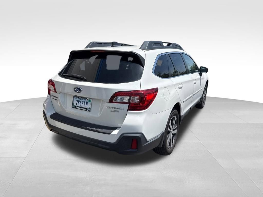Used 2018 Subaru Outback 3.6R Limited AWD/4WD image 6