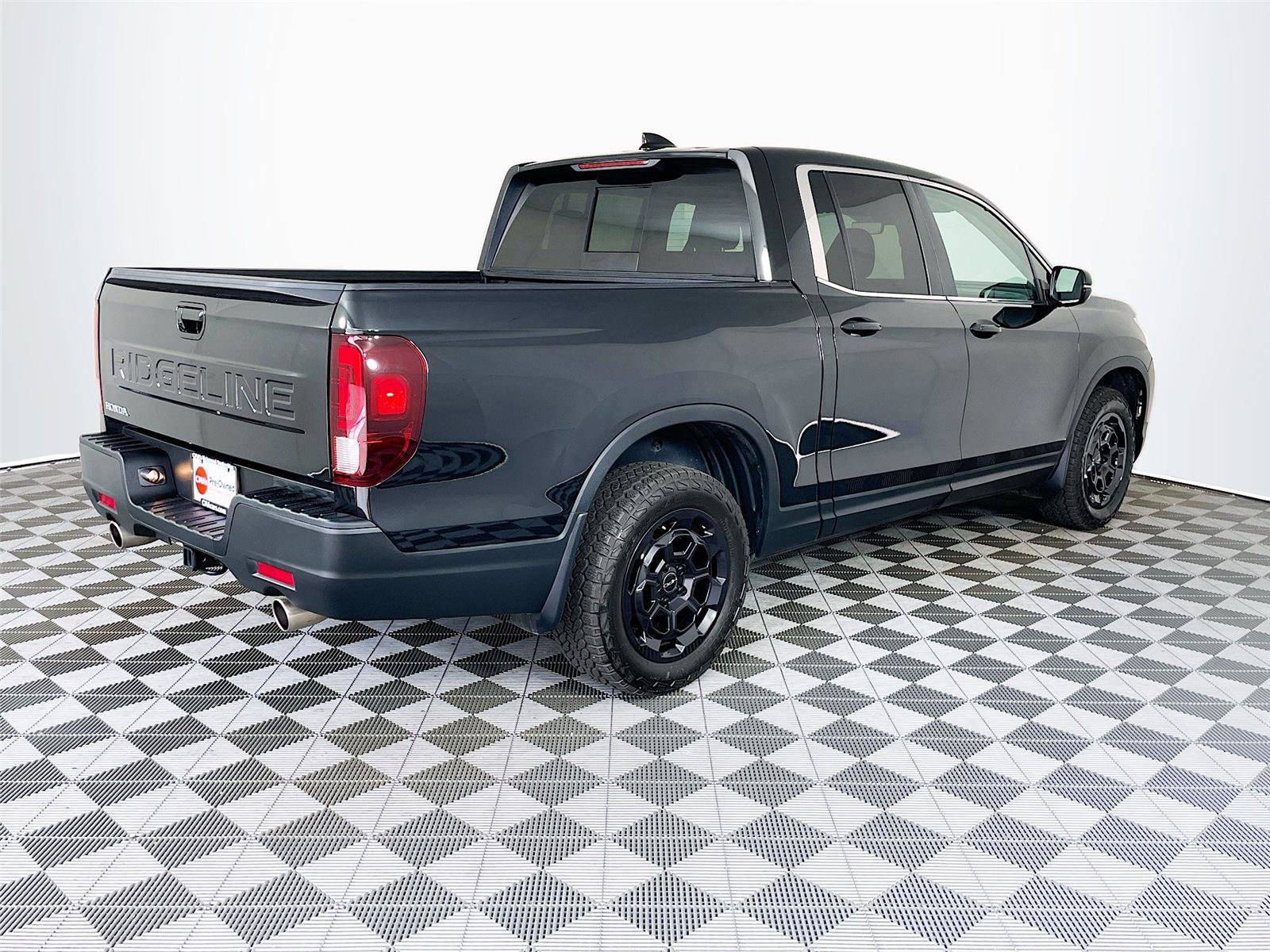 Used 2025 Honda Ridgeline RTL+ image 9