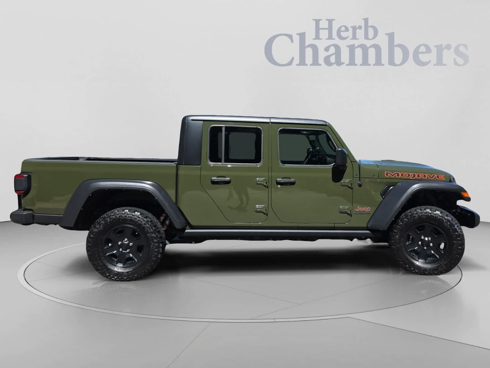 Used 2022 Jeep Gladiator Mojave w/ LED Lighting Group AWD/4WD image 11