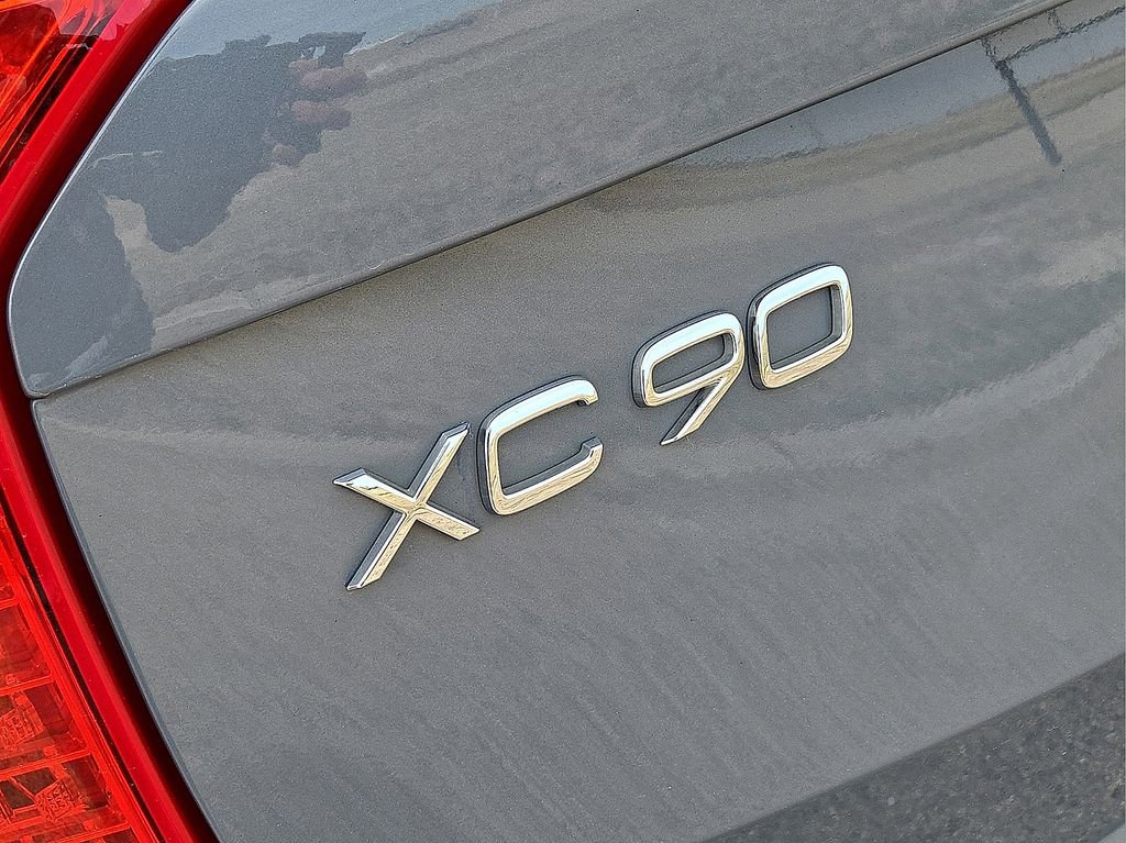 Certified 2023 Volvo XC90 B6 Plus w/ Protection Package Premier image 13