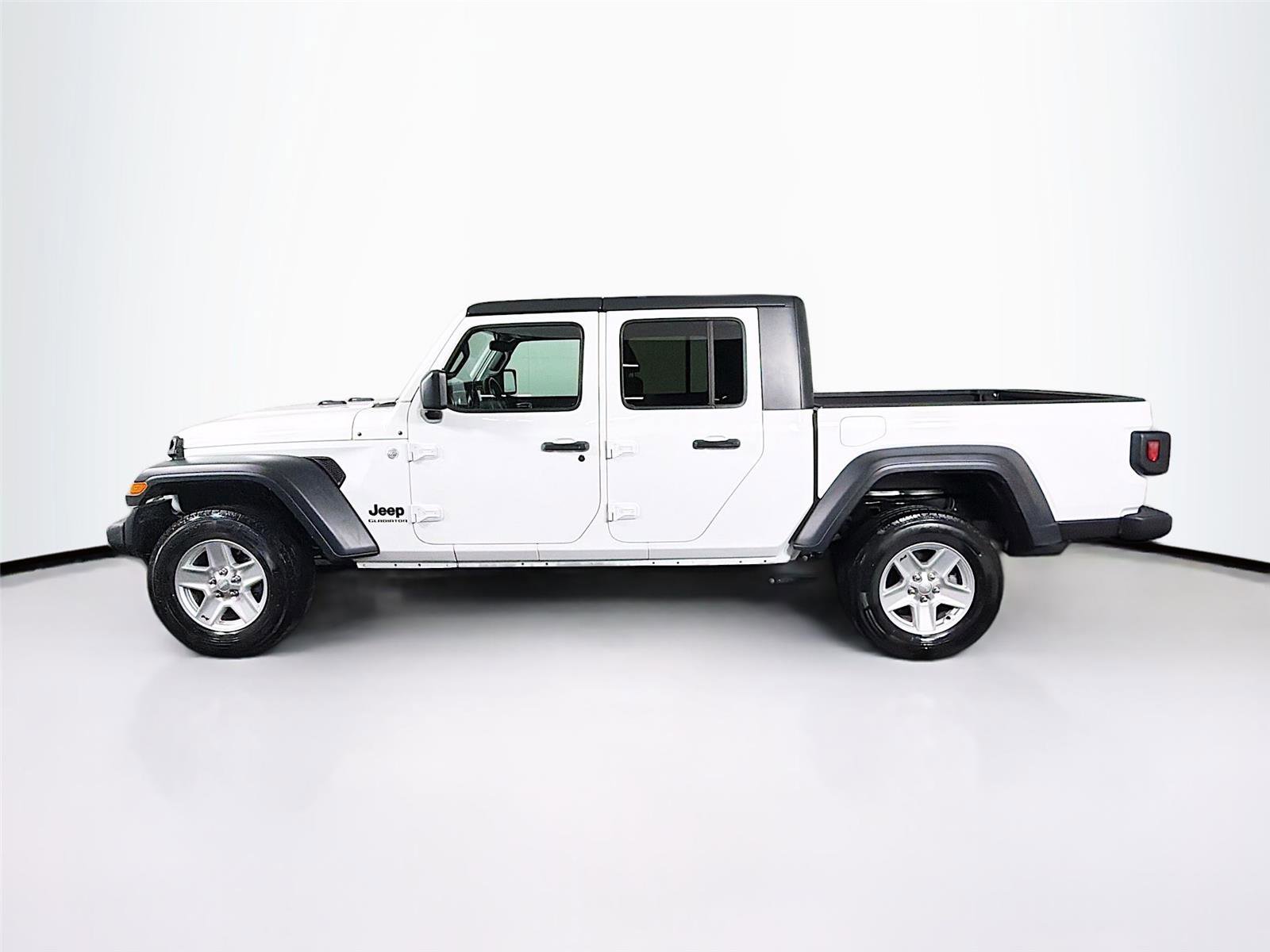 Used 2020 Jeep Gladiator Sport w/ Quick Order Package 24S image 4