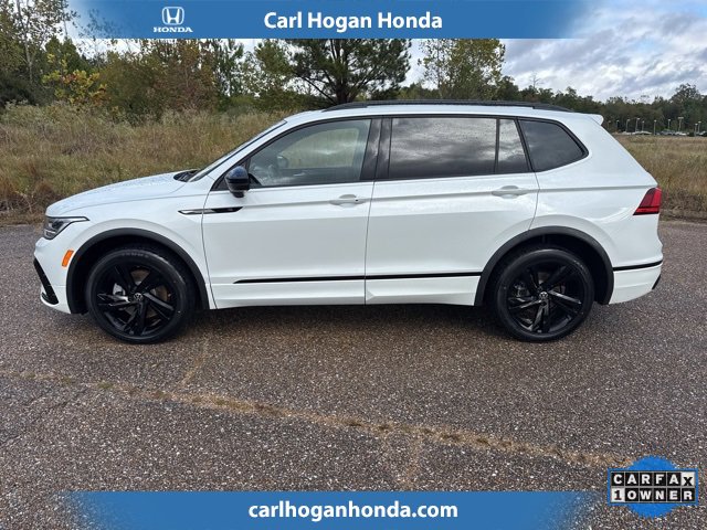 Used 2024 Volkswagen Tiguan SE R-Line image 5