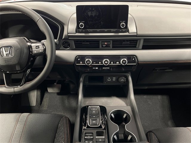 New 2025 Honda Pilot Sport image 18