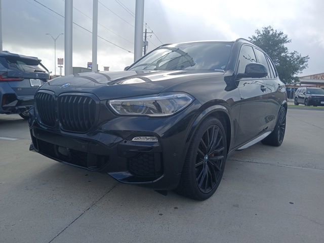 Used 2021 BMW X5 M50i w/ Executive Package image 3