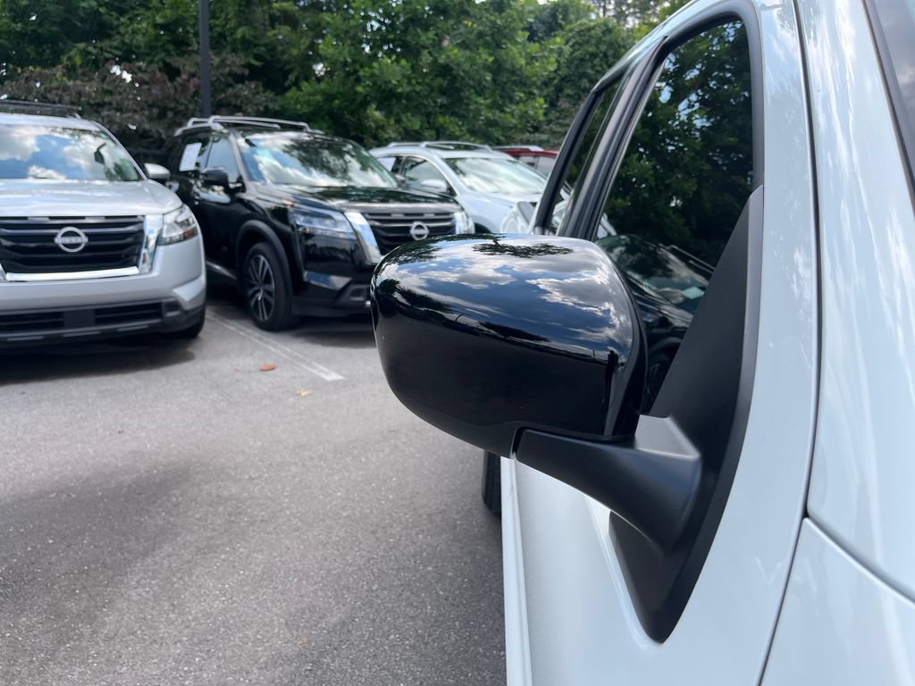 Certified 2026 Nissan Frontier SV RWD image 37