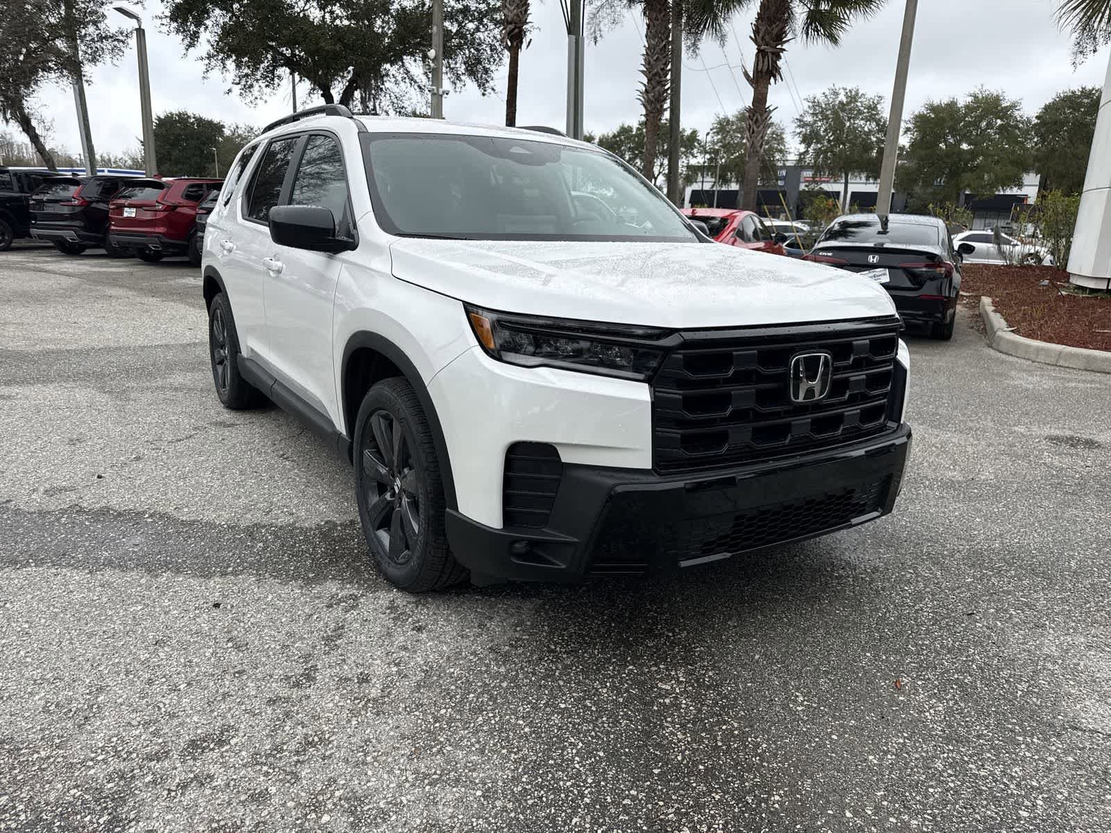 New 2026 Honda Pilot Sport image 8