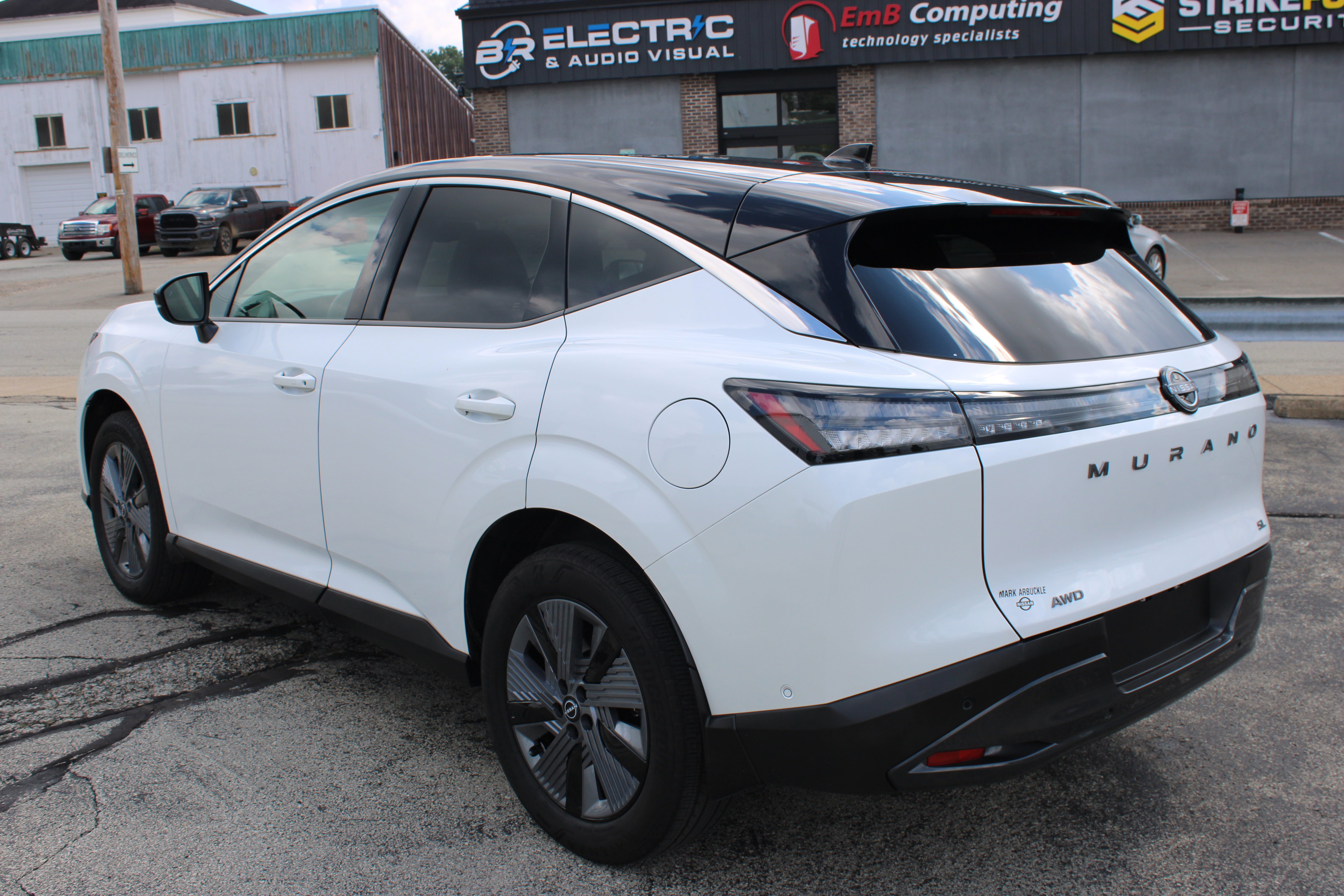 Certified 2025 Nissan Murano SL AWD/4WD image 5