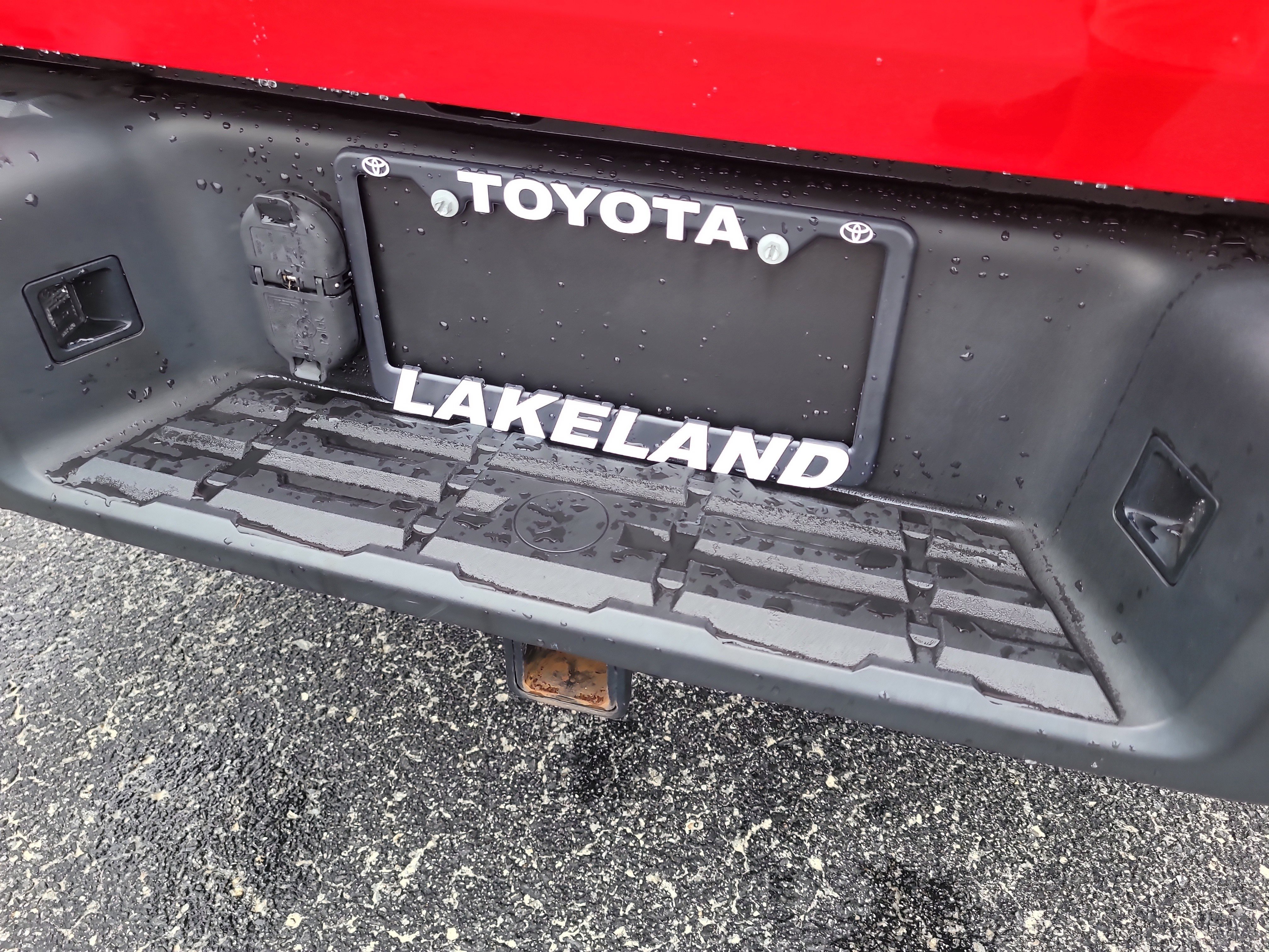 Used 2022 Nissan Frontier SV image 11