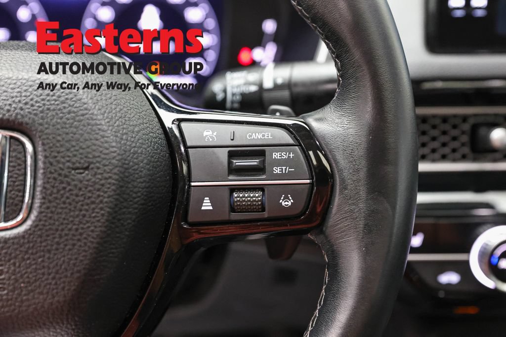 Used 2022 Honda Civic Touring image 16