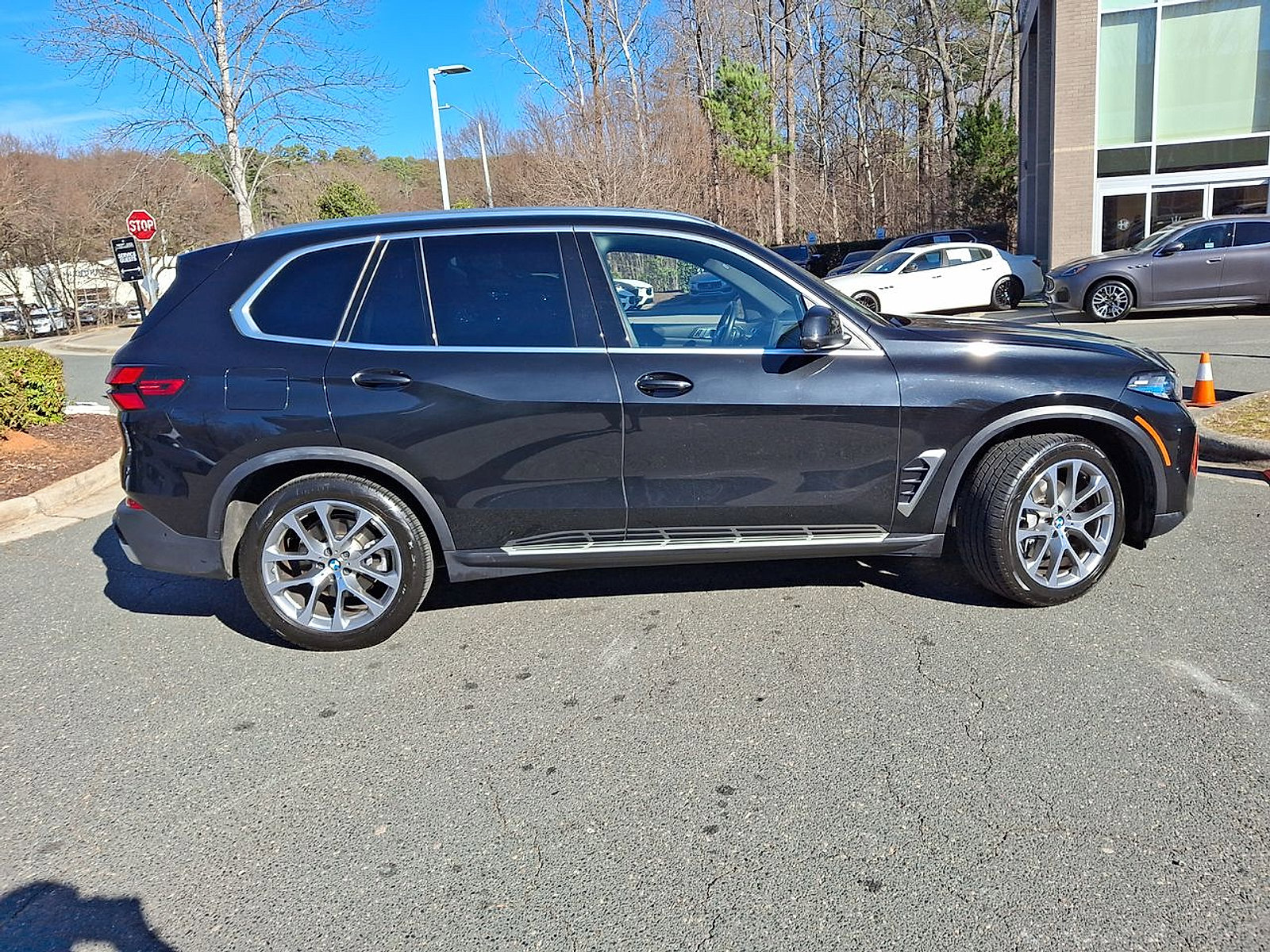 Used 2024 BMW X5 xDrive40i image 9