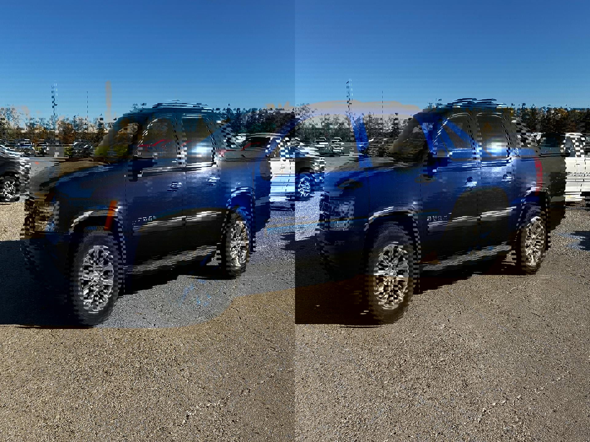 Used 2013 Chevrolet Avalanche LS AWD/4WD image 1