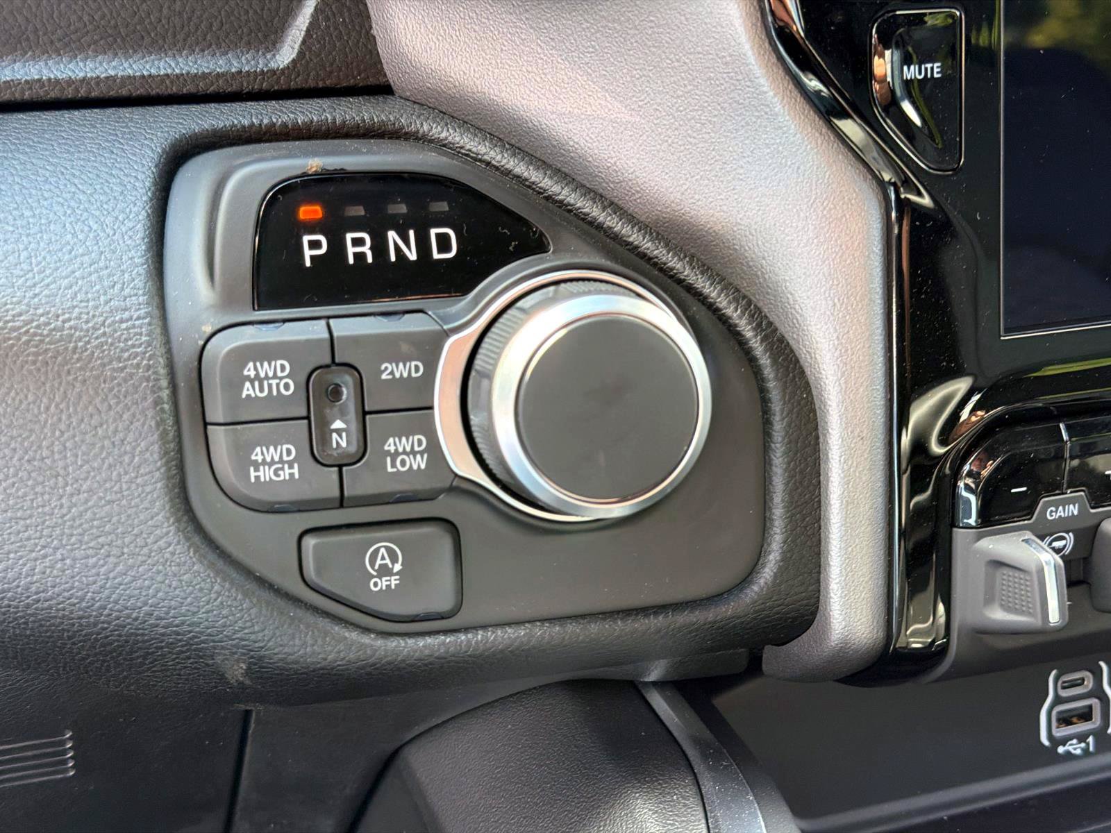 Used 2026 RAM 1500 Big Horn AWD/4WD image 23