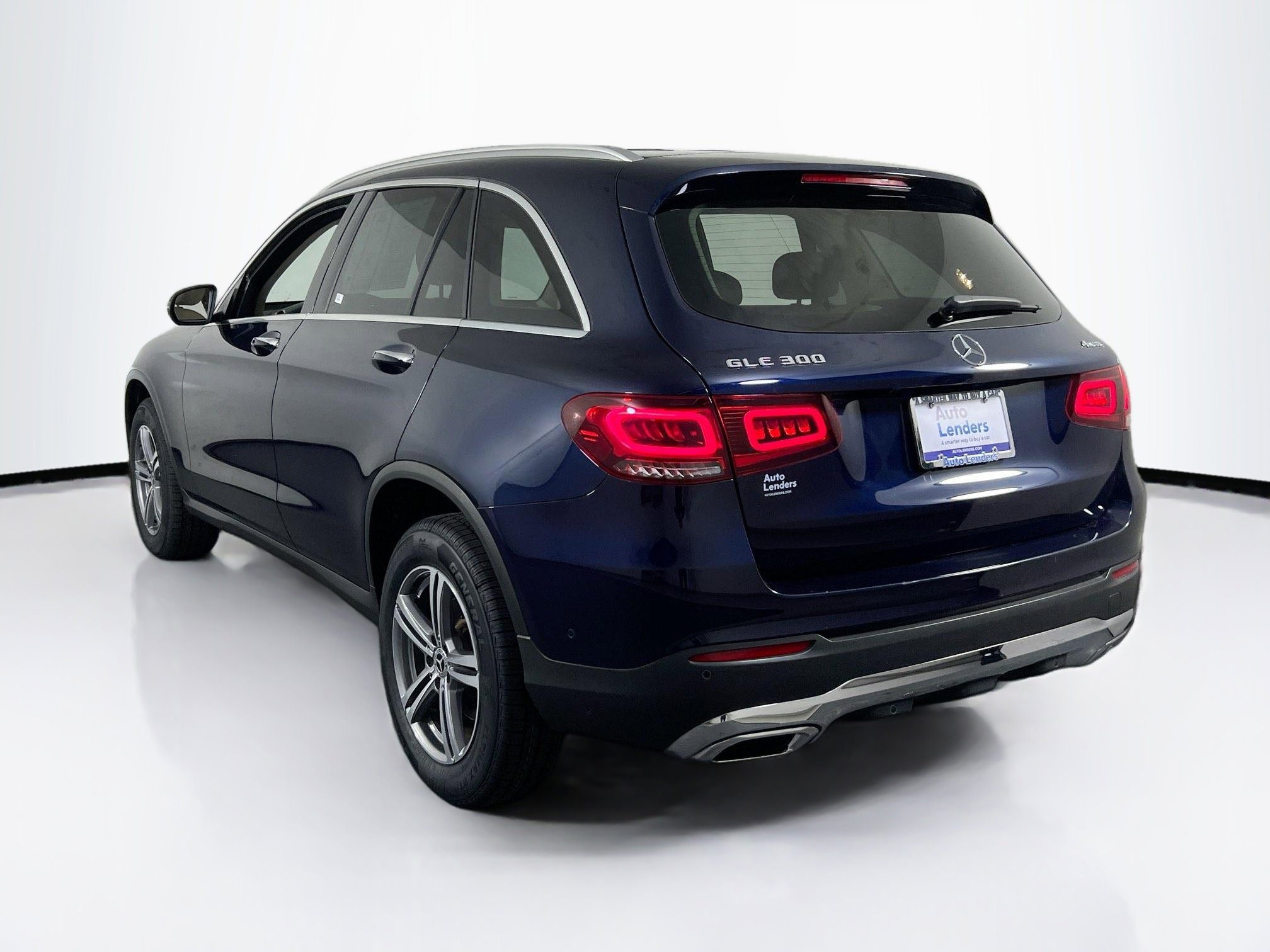 Used 2022 Mercedes-Benz GLC 300 4MATIC image 7