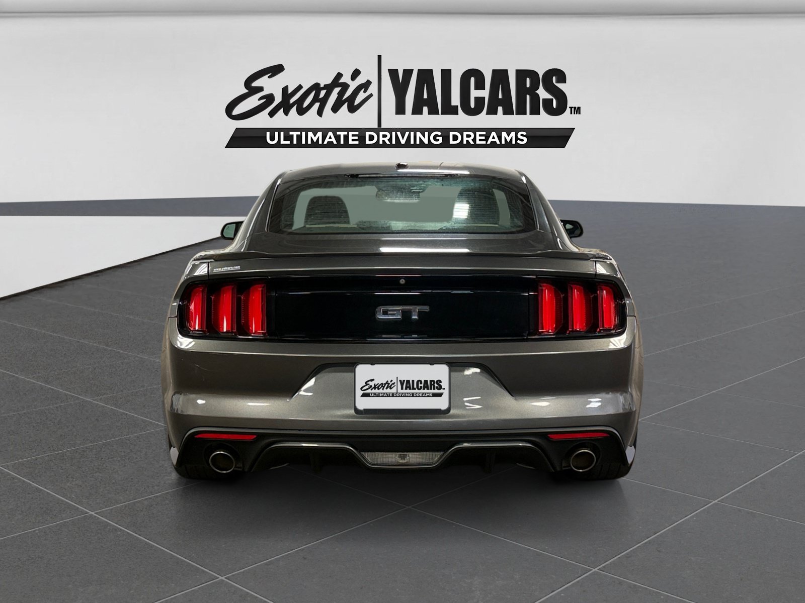 Used 2015 Ford Mustang GT Premium w/ Equipment Group 401A RWD image 4