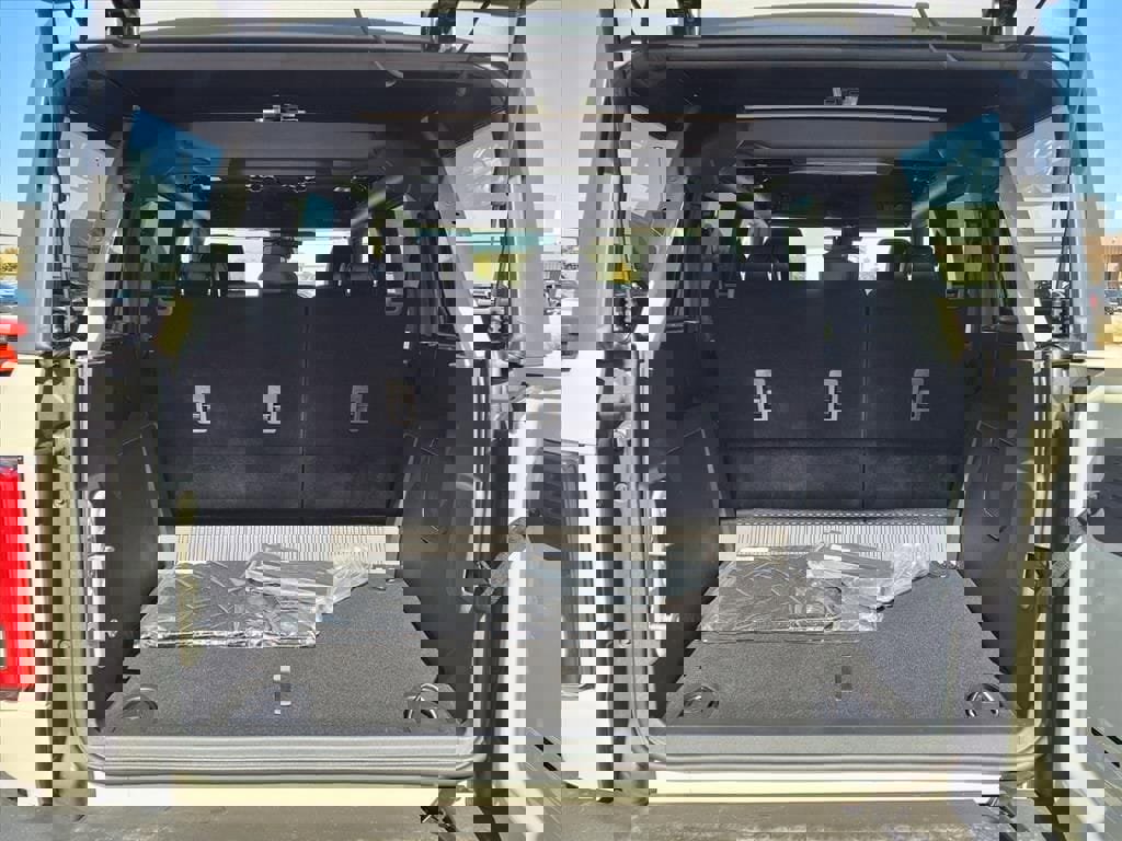 New 2025 Ford Bronco Outer Banks image 28