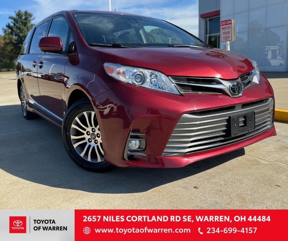 Used 2018 Toyota Sienna XLE