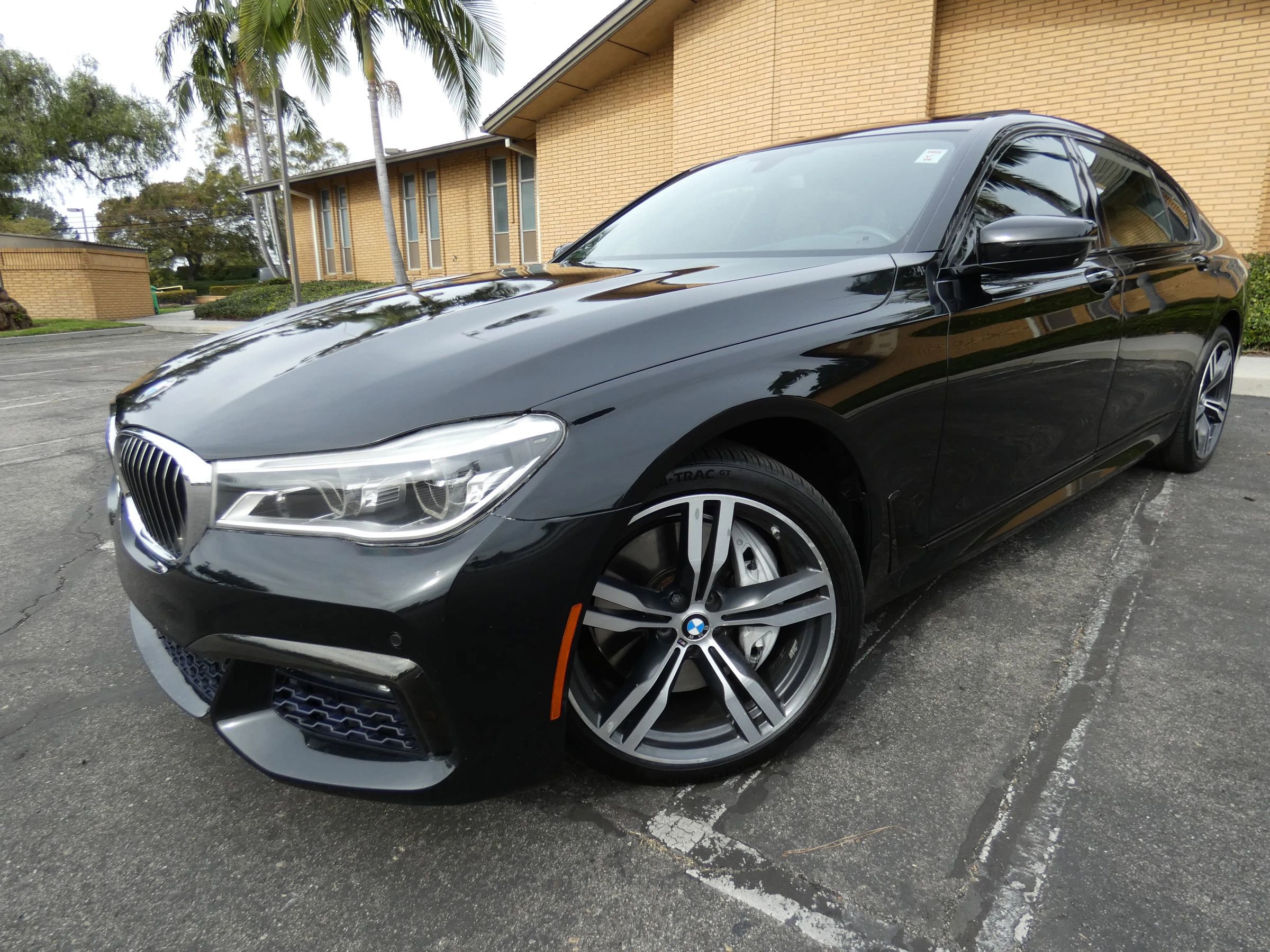 Used 2016 BMW 750i xDrive image 16