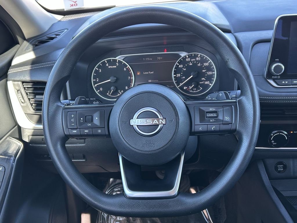 Used 2024 Nissan Rogue S image 20