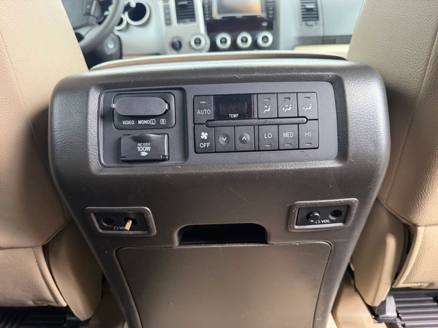 Used 2008 Toyota Sequoia SR5 AWD/4WD image 23