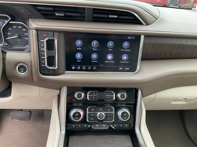 Used 2021 GMC Yukon XL Denali AWD/4WD image 14