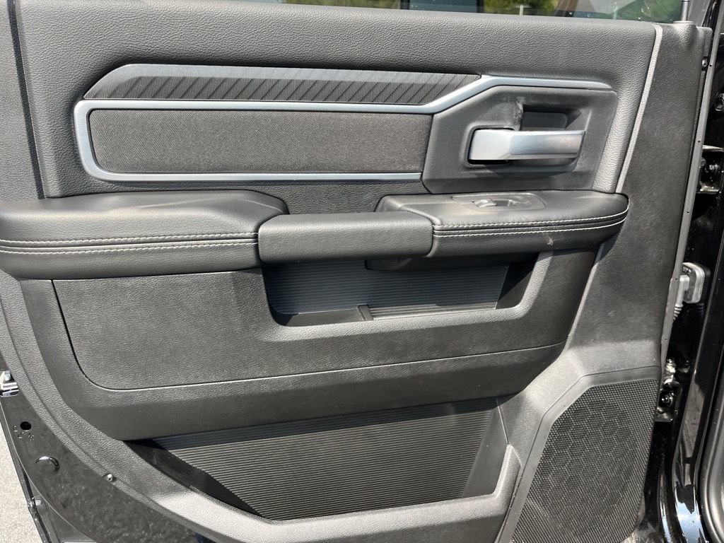 Used 2025 RAM 2500 Big Horn image 12