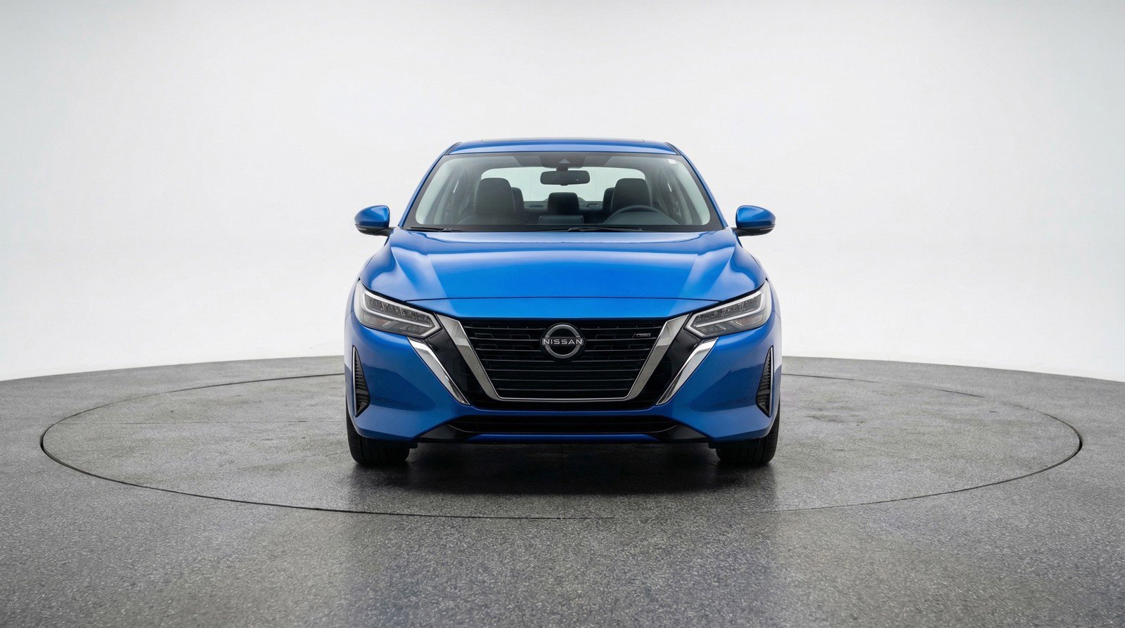 Used 2025 Nissan Sentra SV image 2