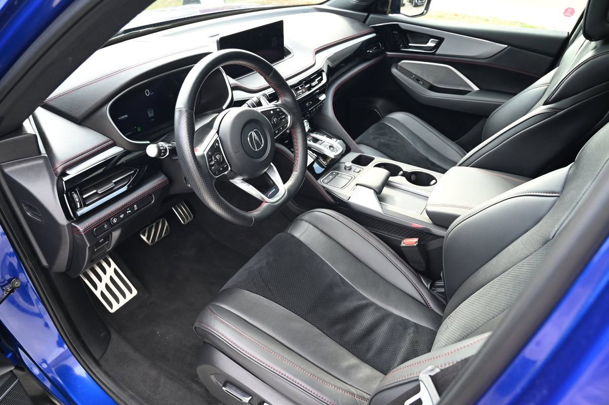 Used 2023 Acura MDX A-Spec image 20