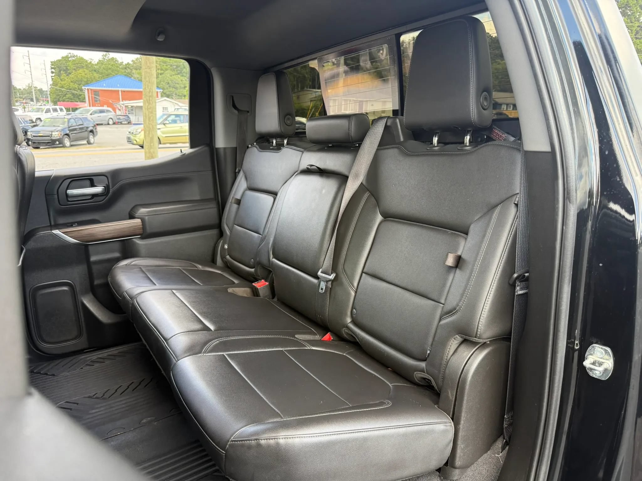 Used 2020 Chevrolet Silverado 1500 RST AWD/4WD image 30