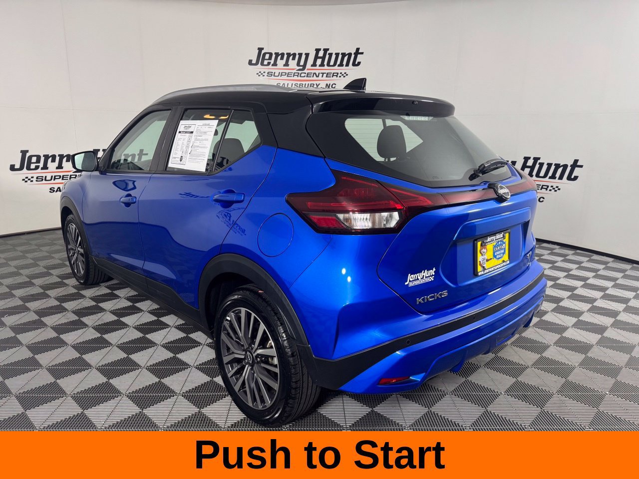 Used 2024 Nissan Kicks SV FWD image 10