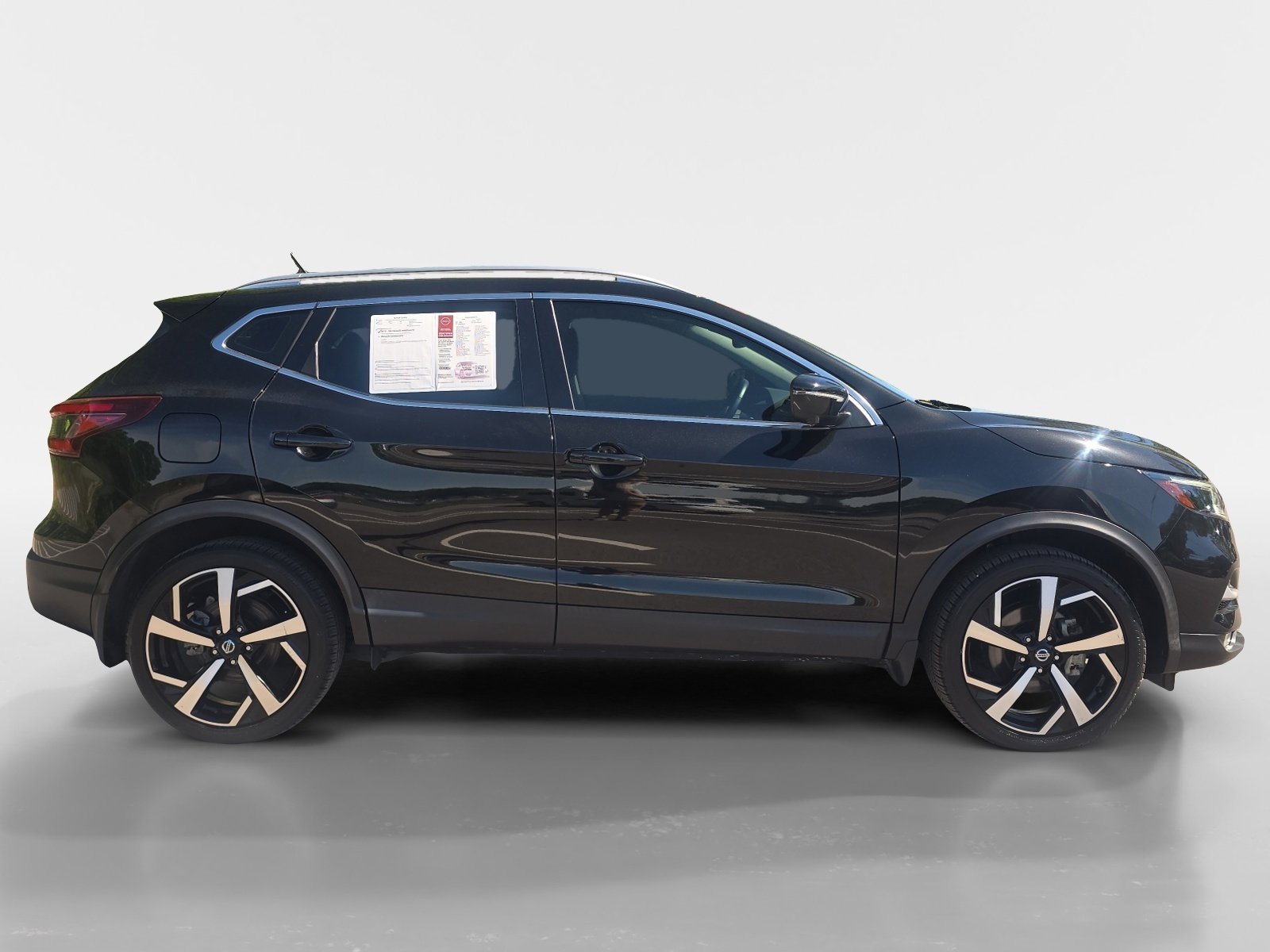 Certified 2022 Nissan Rogue Sport SL w/ Premium Package AWD/4WD image 6