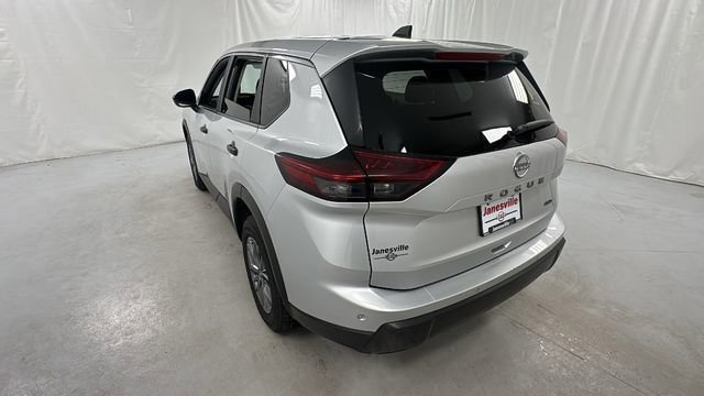 Certified 2024 Nissan Rogue S image 5