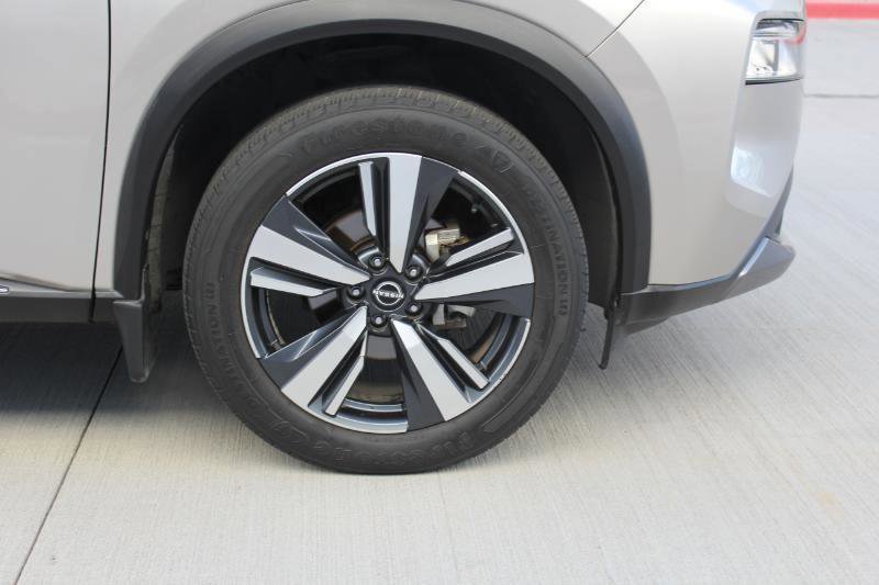 Used 2022 Nissan Rogue SL image 42