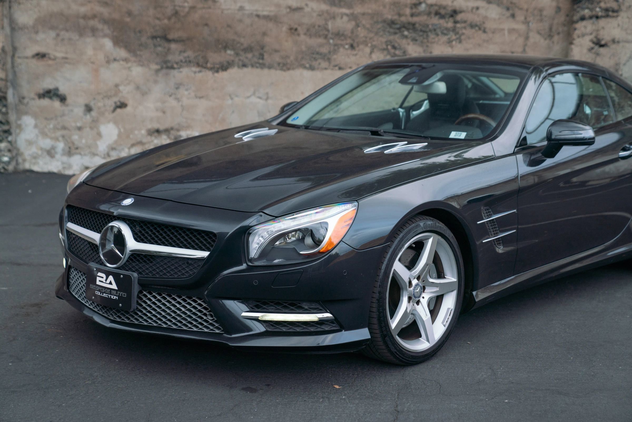 Used 2013 Mercedes-Benz SL 550 image 10