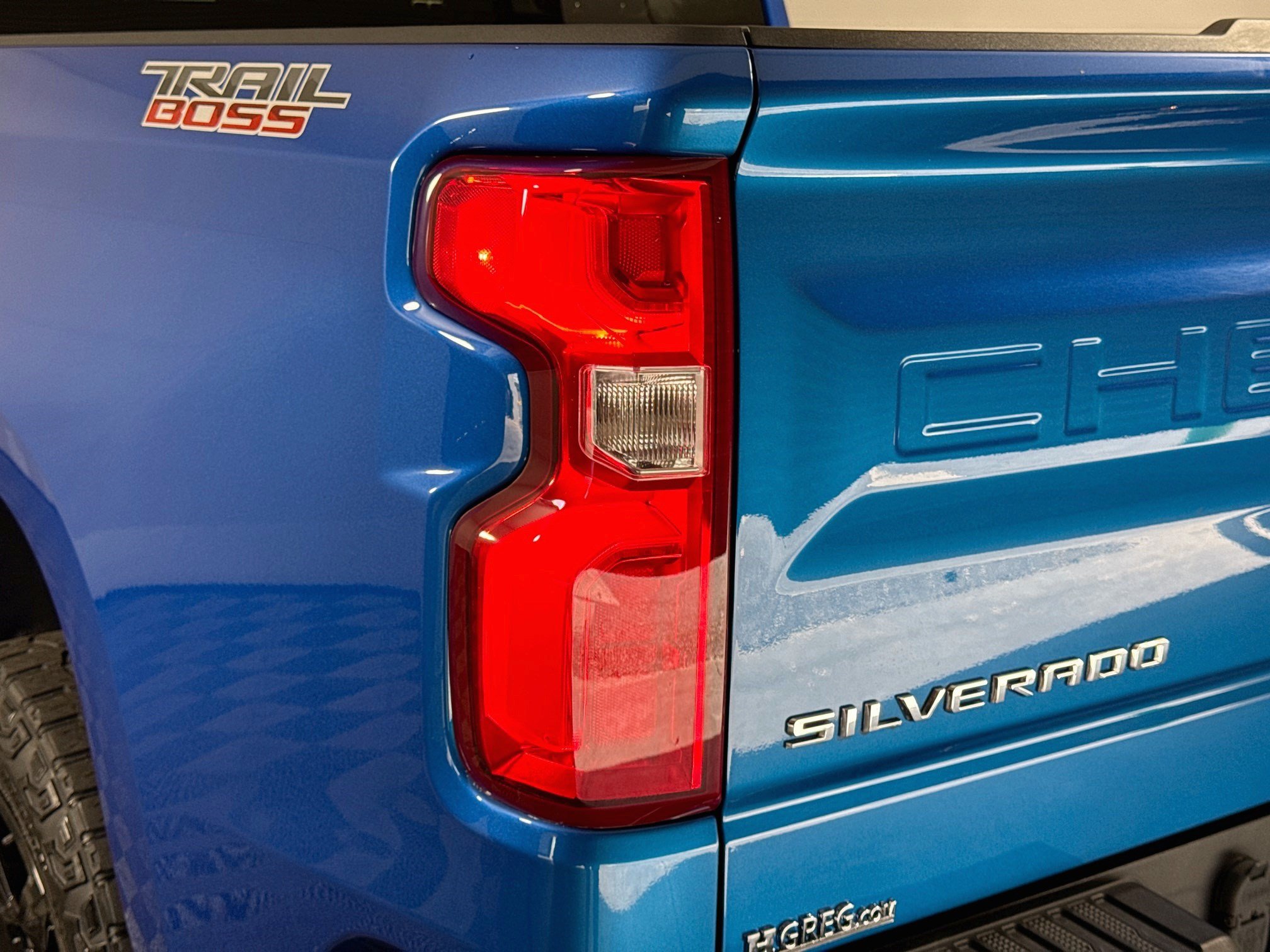 Used 2022 Chevrolet Silverado 1500 LT Trail Boss AWD/4WD image 36