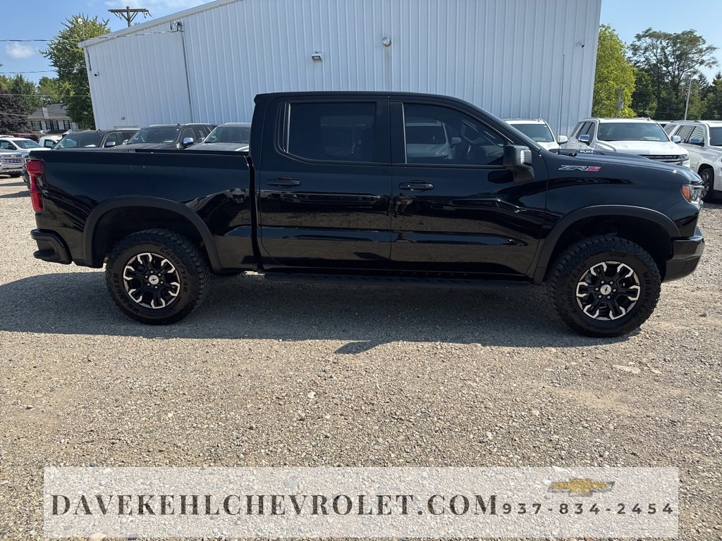 Used 2022 Chevrolet Silverado 1500 ZR2 w/ Technology Package image 7