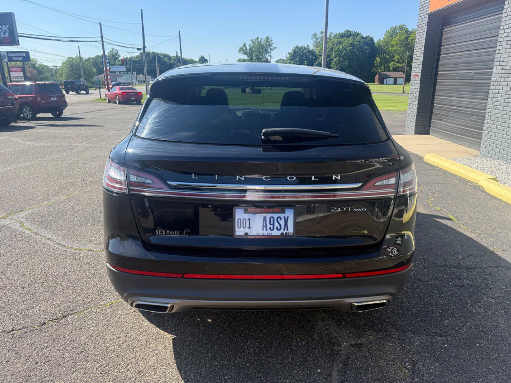 Used 2019 Lincoln Nautilus Select AWD/4WD image 6