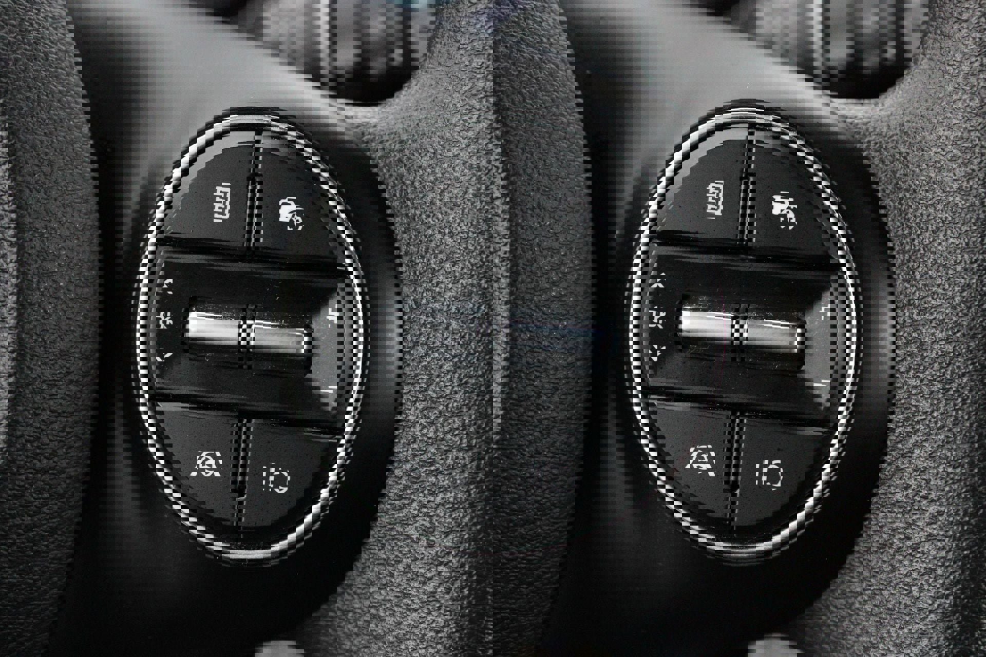 Used 2024 Kia Soul LX w/ Option Group 015 FWD image 25