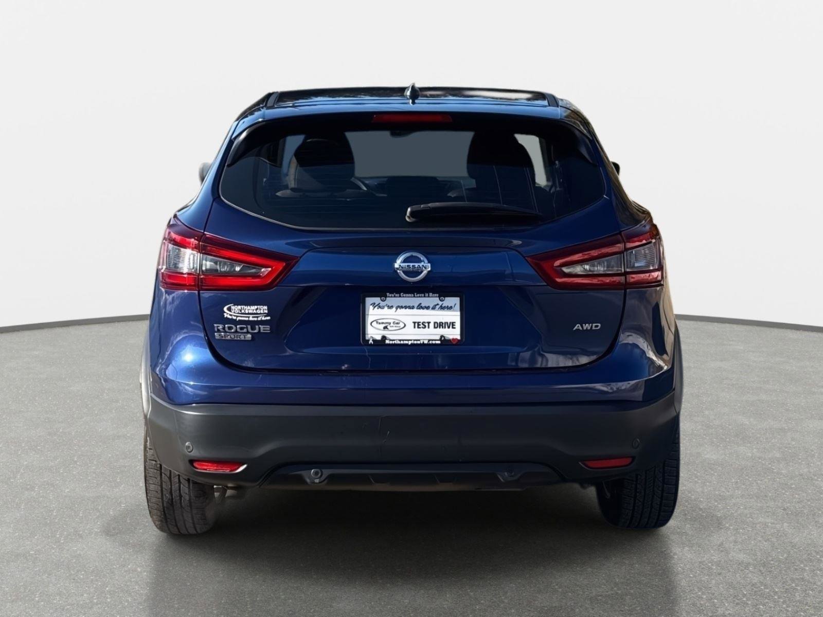 Used 2021 Nissan Rogue Sport S image 6