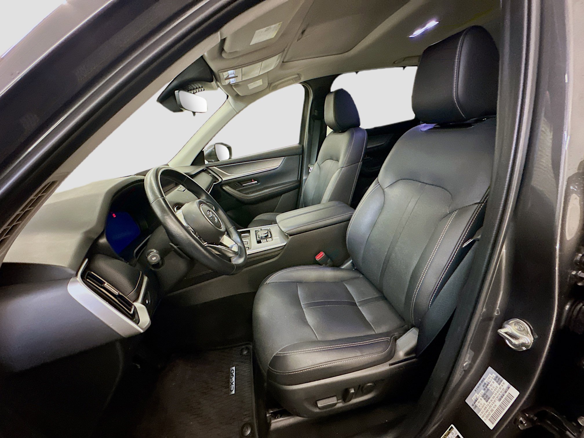 Used 2024 MAZDA CX-90 Plug-In Hybrid w/ Preferred AWD/4WD image 13