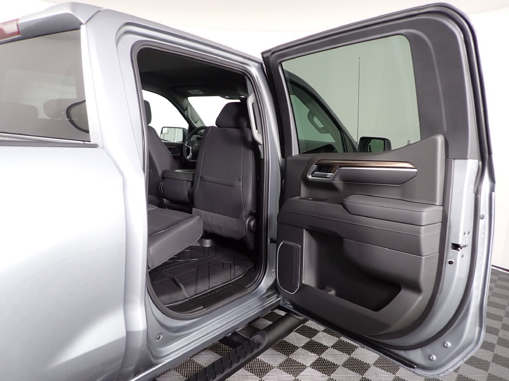 New 2026 Chevrolet Silverado 1500 RST w/ RST Select Package AWD/4WD image 34