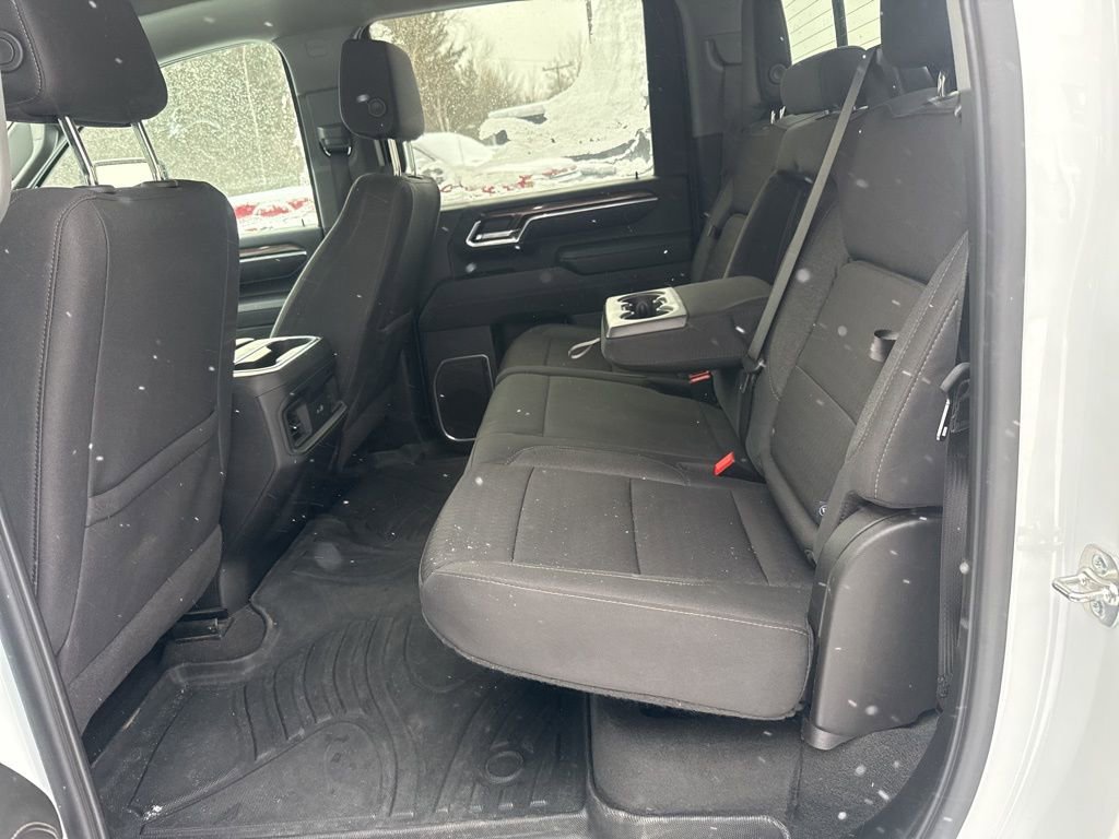 Used 2025 Chevrolet Silverado 3500 LT image 32