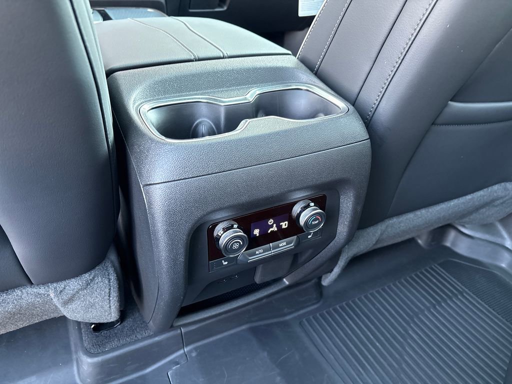 New 2025 Buick Enclave Avenir w/ Super Cruise Package image 41