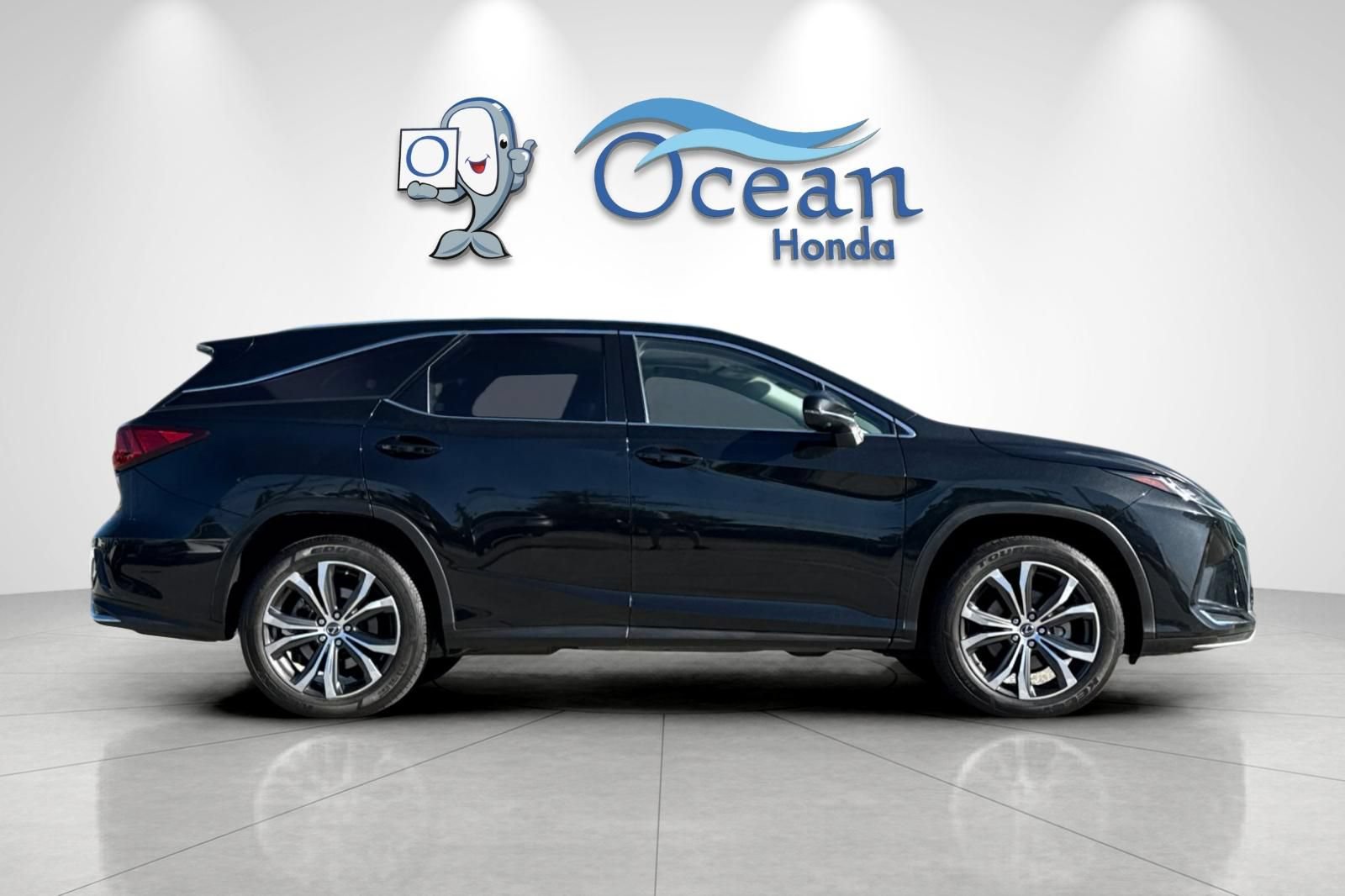 Used 2020 Lexus RX 350L FWD w/ Premium Package image 3