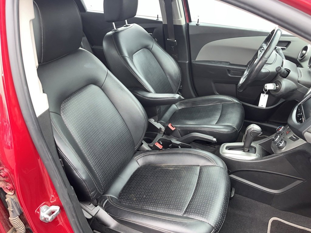 Used 2013 Chevrolet Sonic LTZ image 15
