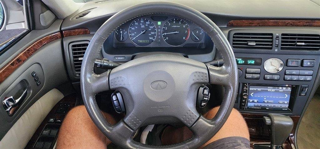 Used 1999 INFINITI Q45 RWD image 22