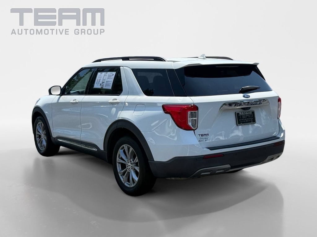 Used 2021 Ford Explorer XLT w/ Equipment Group 202A RWD image 5