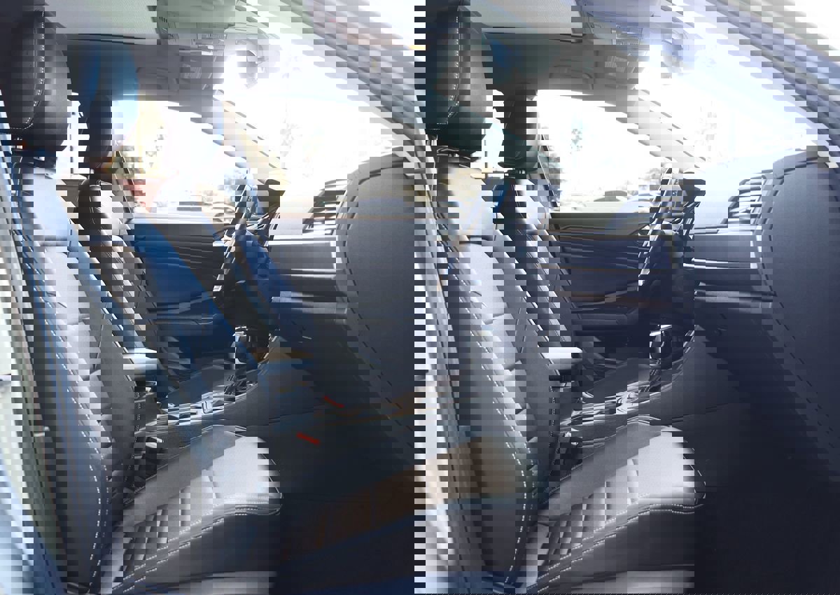 Used 2023 Volkswagen Jetta SE image 34