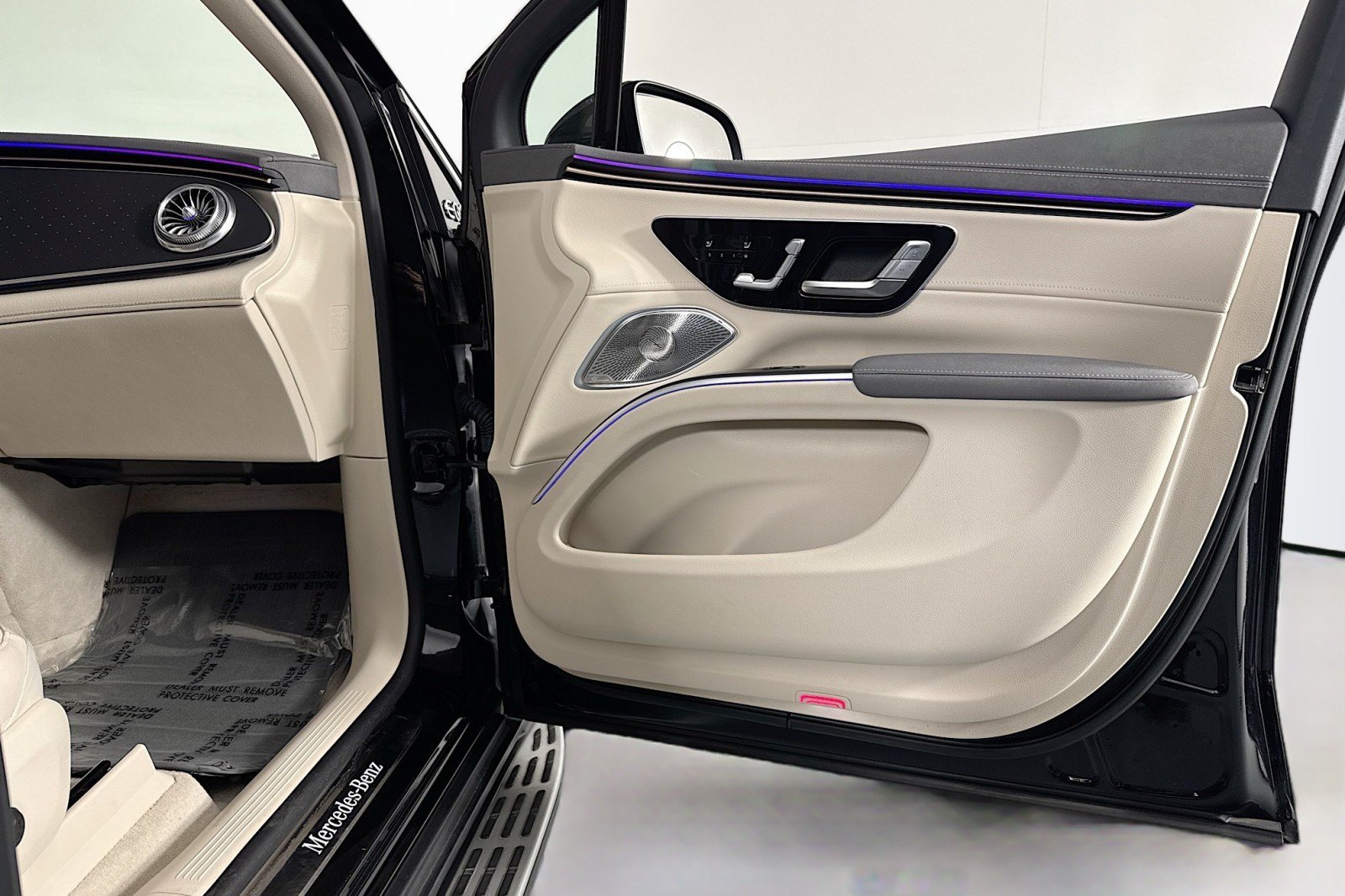Certified 2023 Mercedes-Benz EQS 450+ 4MATIC SUV image 24