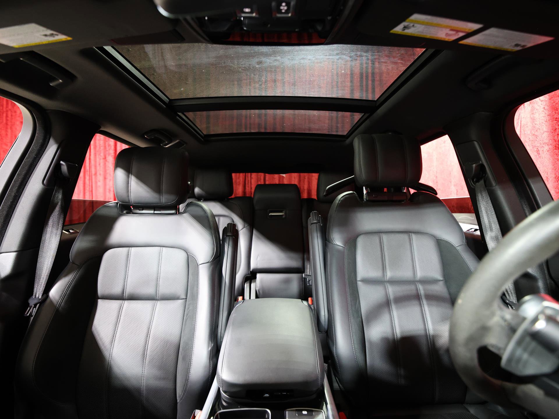 Used 2019 Land Rover Range Rover Sport HST image 28